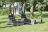 Sonnenliegen im Garten aus Rattan